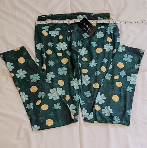 New! CP Designs St. Patrick's Day green & yellow four leaf clover leggings. O/S - Picture 2 of 4